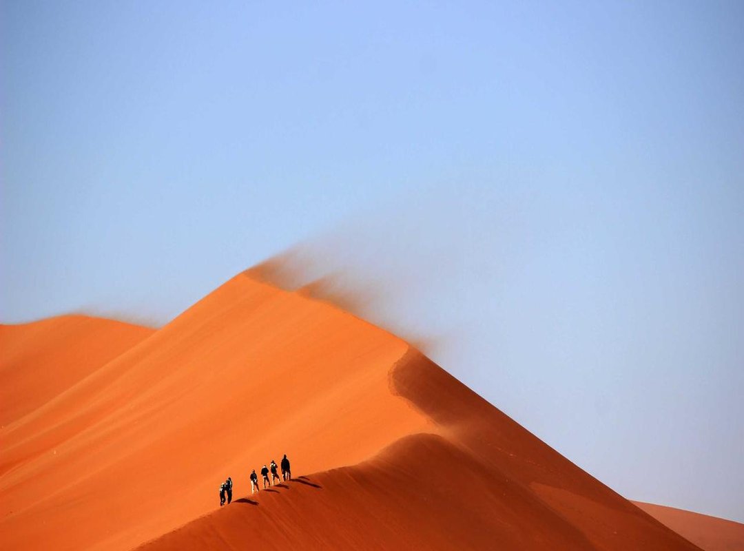 Decoding the Costs: What to Expect from Corporate Massage Packages