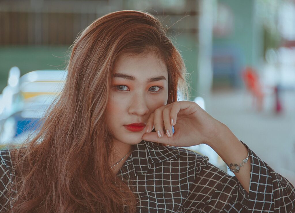 pexels-minan1398-977362